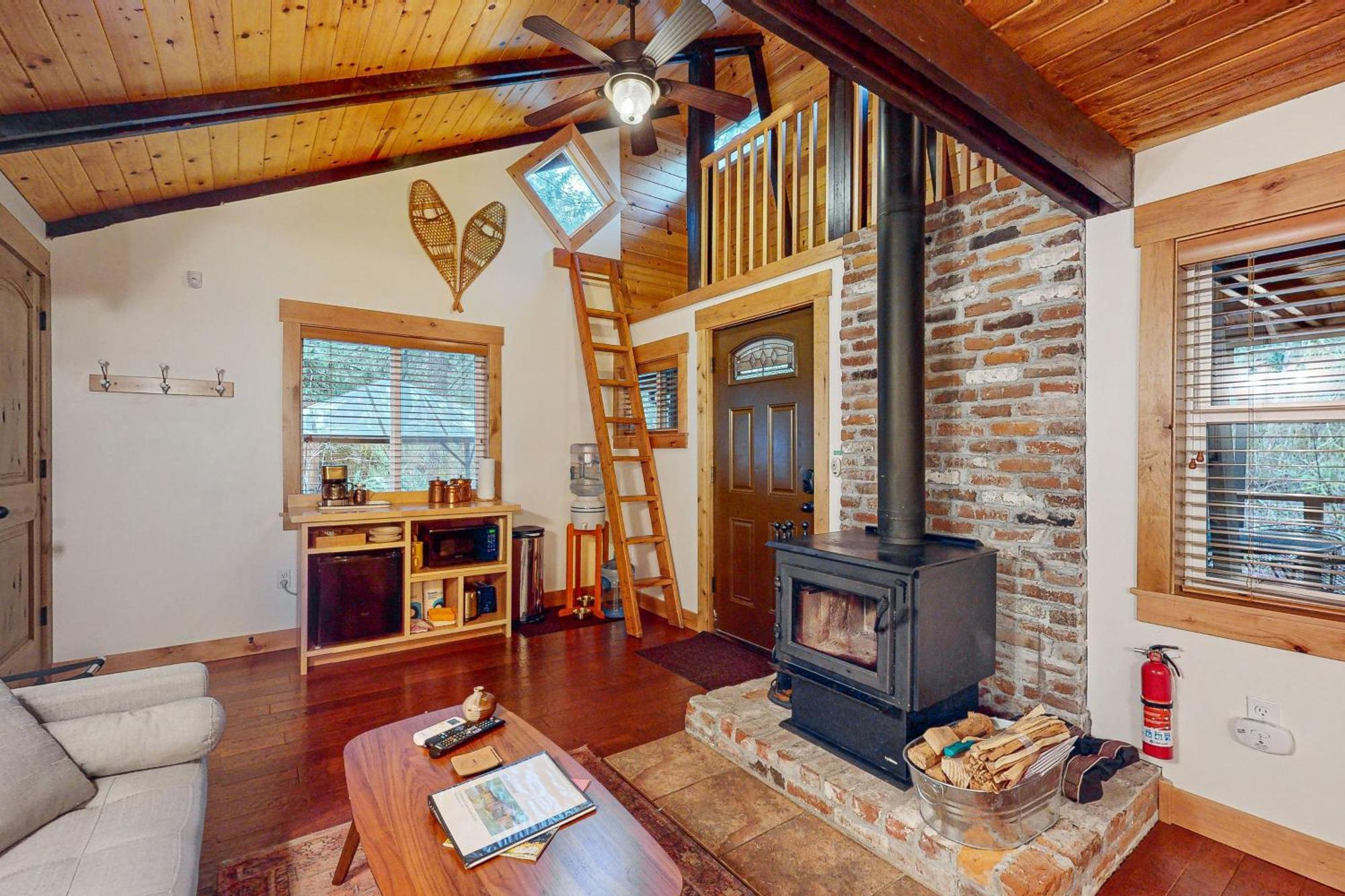 Creekside Cabin Rhododendron Luaran gambar